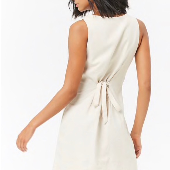Sleeveless Button-Front Linen Dress - Picture 4 of 4